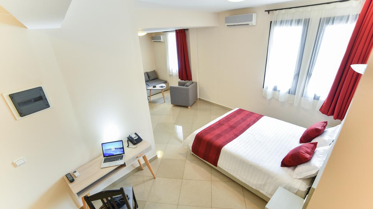 Lova Hotel Antananarivo Exterior photo